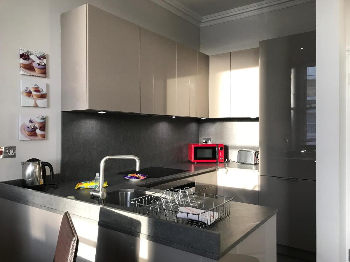25 Ongar Road By Viridian Apartments Londýn Exteriér fotografie
